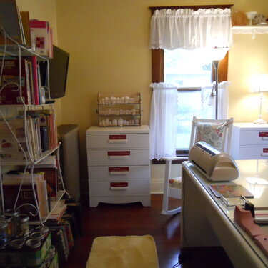 My Scrapbooking Room Picture #5