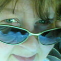 I wear my sunglasses at nite..no its daytime