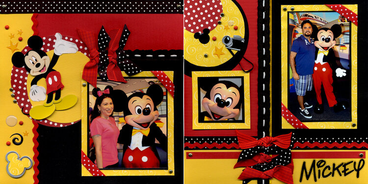 Mickey Red, Black &amp; Yellow Spread