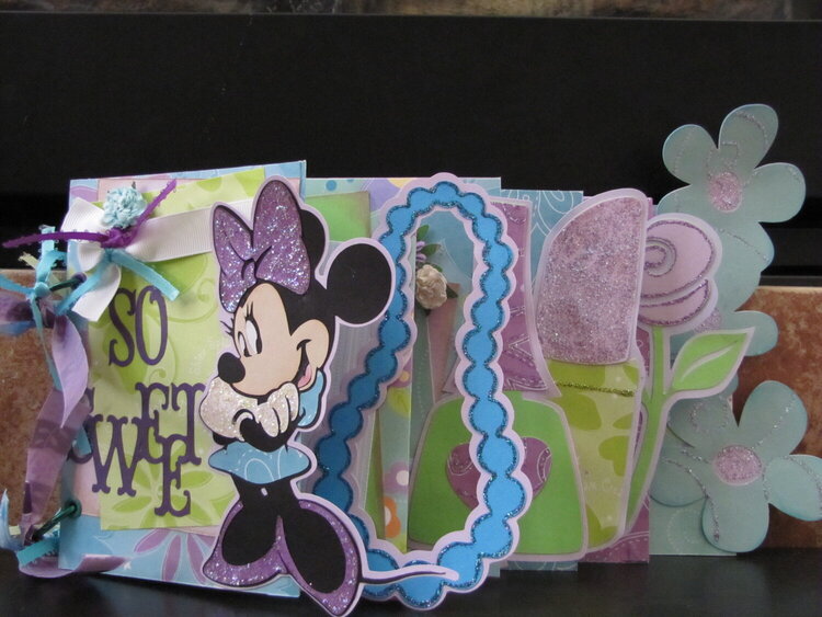 Minnie mouse mini book (SOLD)