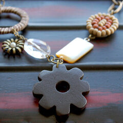 today's vintage groove necklace...