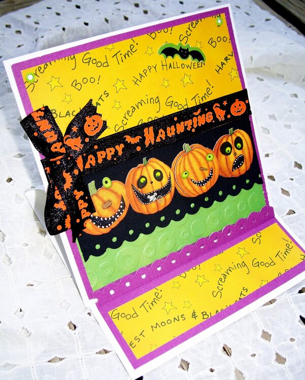 Happy Haunting Easel Card