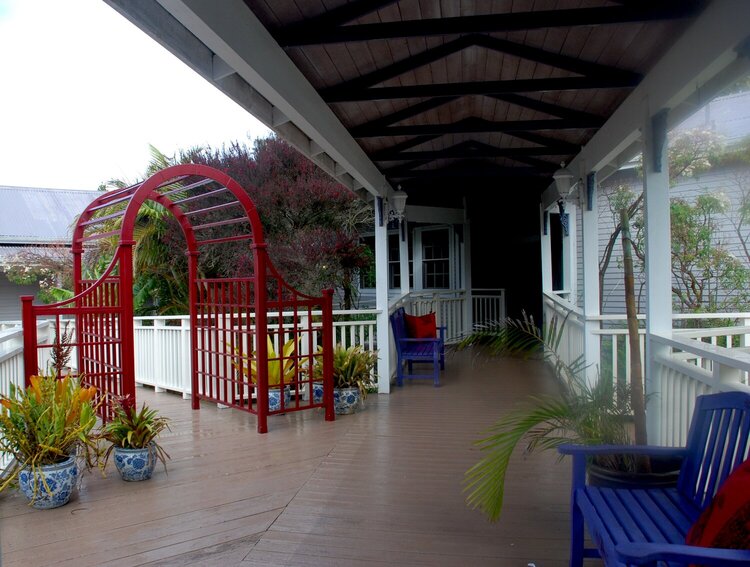 Jacaranda Inn walkway