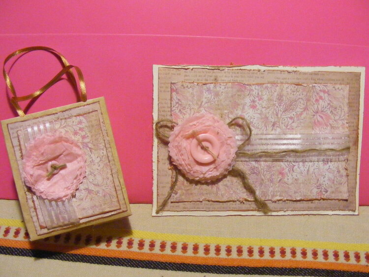 Gift set (a very easy flower I did with wrapping paper!) TFL!