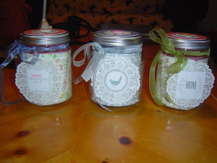 Mother&#039;s Day Jars - Side View