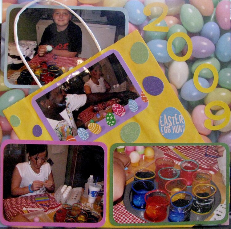 Coloring eggs 2009