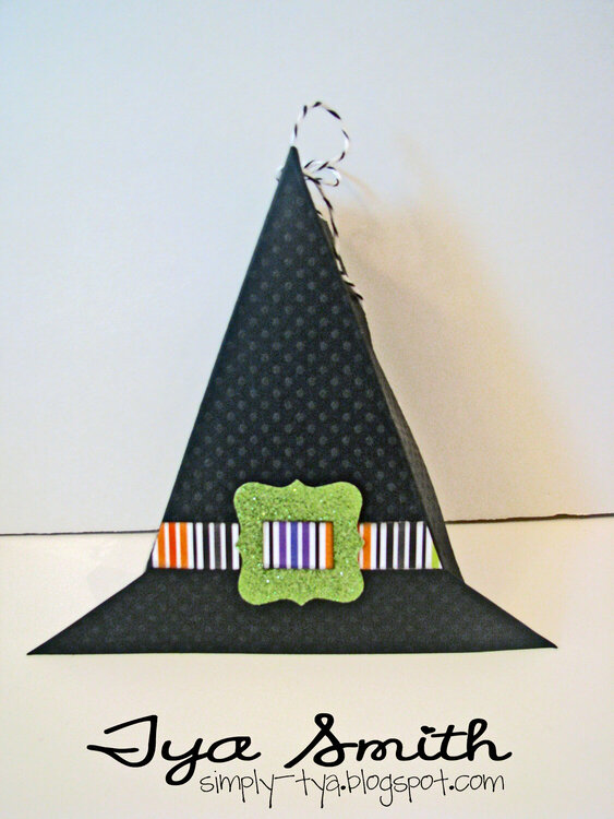 Witch Hat Triangle Box