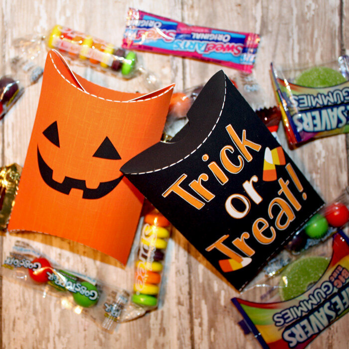 Trick or Treat Pillow treat boxes