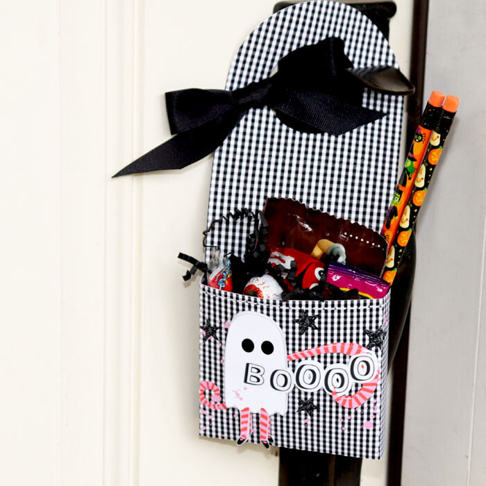 Boo Door Hanger