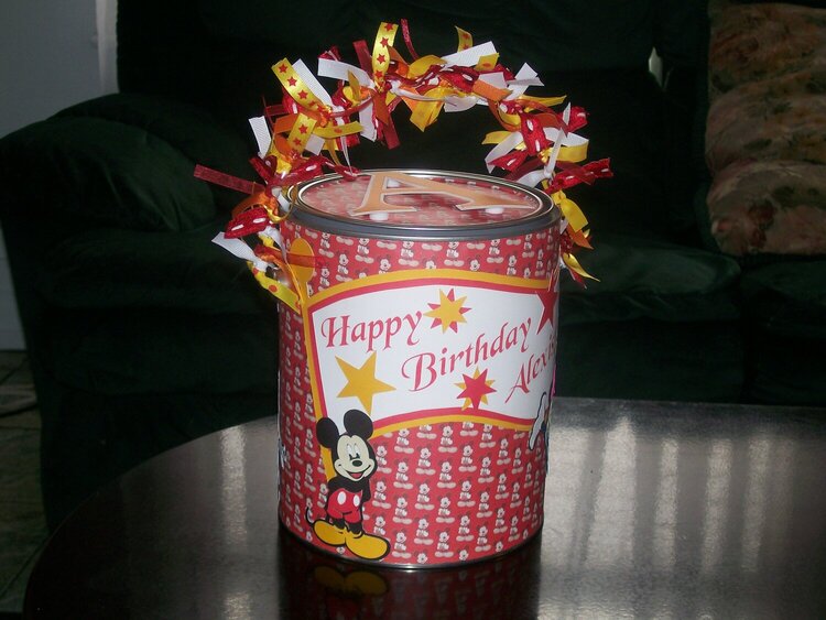 MICKEY MOUSE BIRTHDAY PAINT CAN