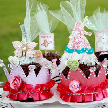 Cupcake holders *New Websters Pages Girl Land*
