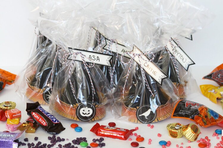 Halloween Witch Hat Placecards/Treat Bags