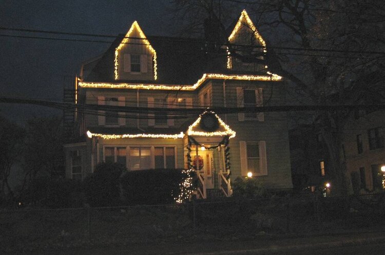 12. Holiday Lights - 2 points