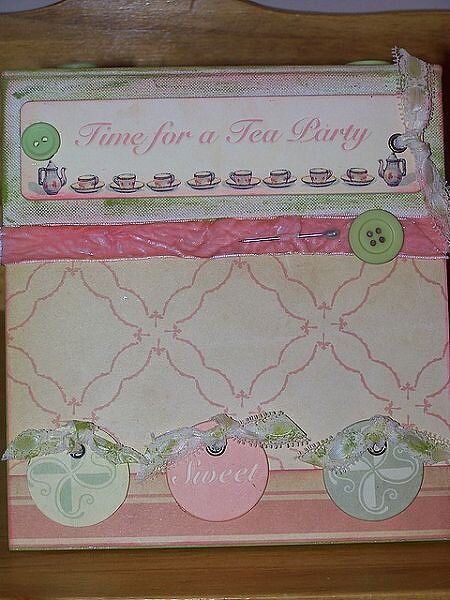 Time for a tea party (Easter Mini Album)