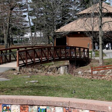 view 5 - bridge to the carousel