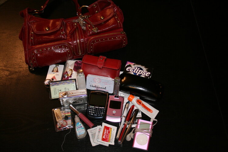 What&#039;s in your purse