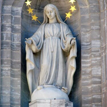 April photo a day / Notre Dame Bisilica 1