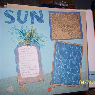 Sue&#039;s scrapbook - Fun in the sun pg 2