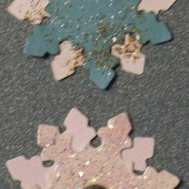 Snowflakes Embellished die cut swap