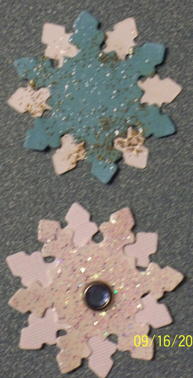 Snowflakes Embellished die cut swap