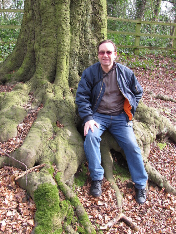 Worsley Village March 2010 - The roots on this were like a seat