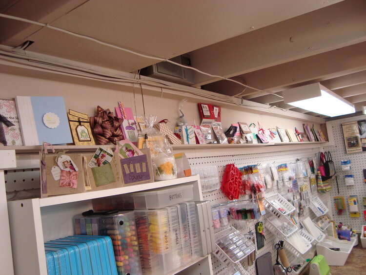 Dink&#039;s Craft Studio, Inspiration shelf