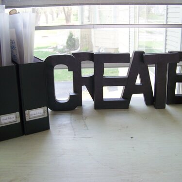 create sign and paper boxes