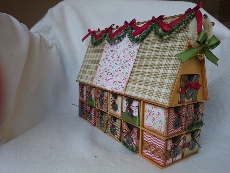 Finally! My Advent house is done