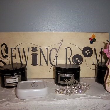 Sewing room sign