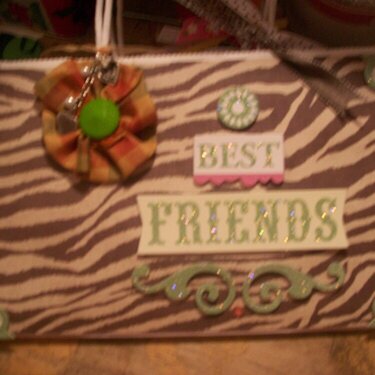BEST FRIENDS-GIFT BAG SWAP