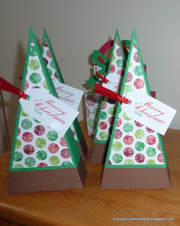 Christmas tree gift boxes...