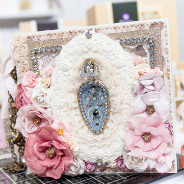 FREE Scrapbook.com Class with Frank Garcia: DIY Keepsake Photo Albums with Frank Garcia