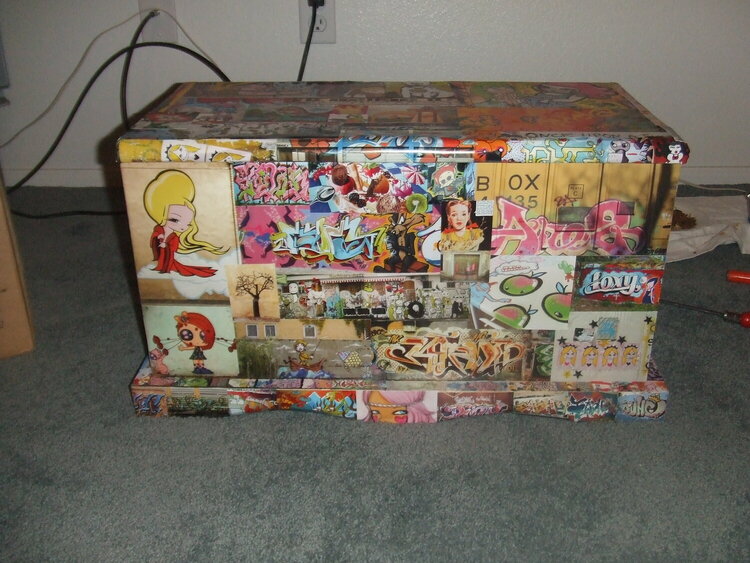 Decoupage Graffiti Chest (After) I got my crafty little hands on it!