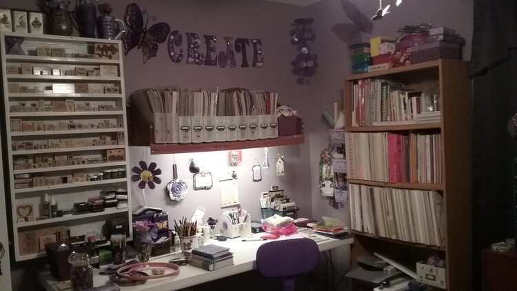 my Happy Place(my craft room)