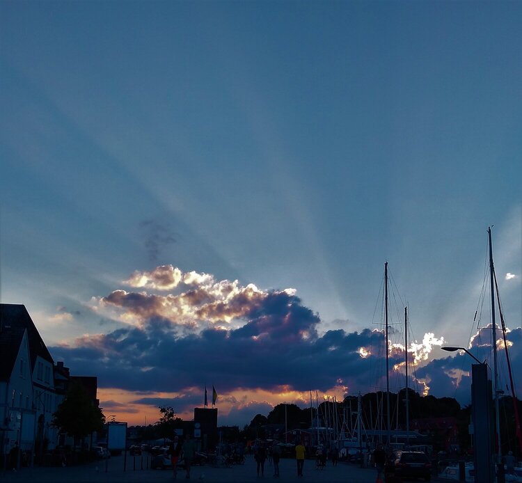 Evening Sky over Eckernfrde Harbour (1)