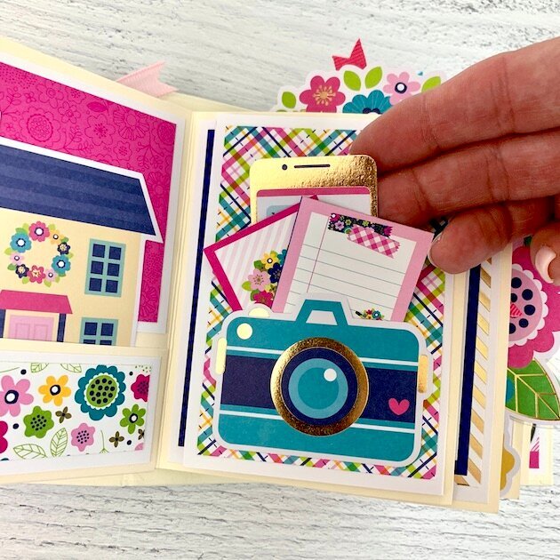 Friend Scrapbook Mini Album