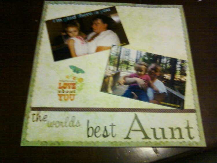 the worlds best auntie