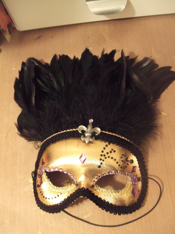 Mardi Gras Mask Swap