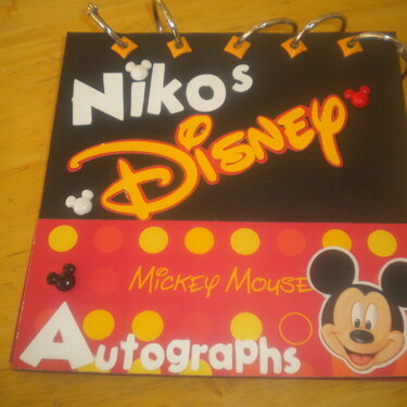 Niko&#039;s Autograph Book