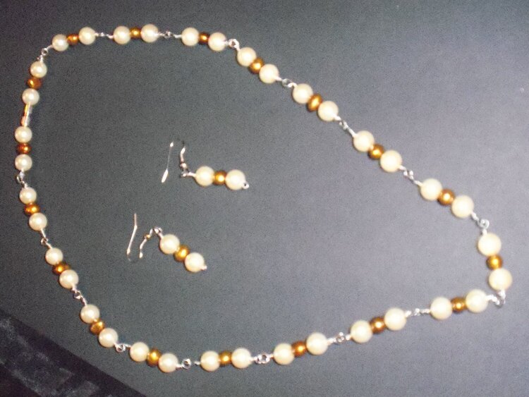 Pearl Necklace and earring set