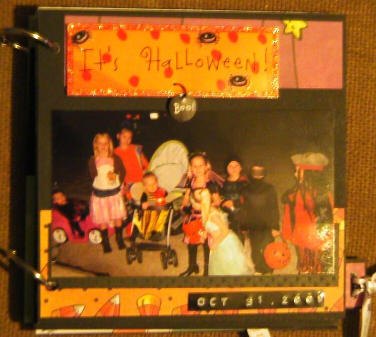 It&#039;s Halloween-mini cover