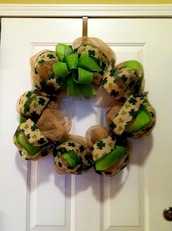 my St.Patrick&#039;s Deco Mesh wrealth with Burlap ribbon from HL.