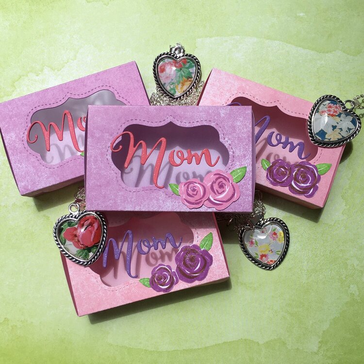 Mother&#039;s Day Gift Boxes