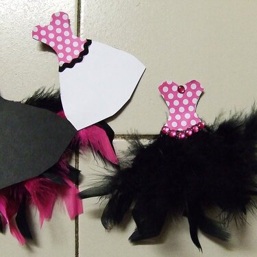 Feather dress cards
