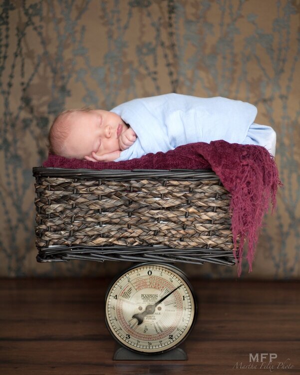 Asa newborn pics