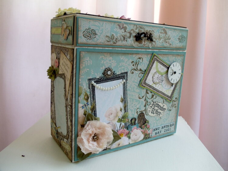 card storage box front view