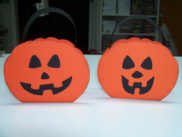 pumpkin treat holders