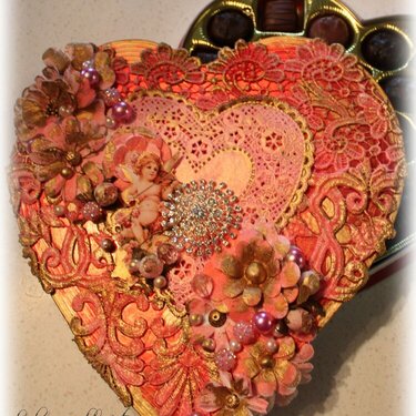 TRESORS DE LUXE- ALTERED CANDY BOX WITH CANDY