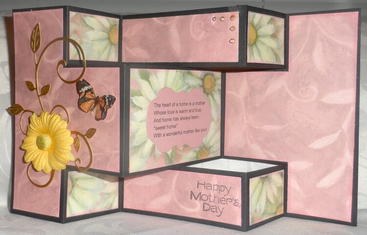 Tri-Fold Mother&#039;s Day Card (open)