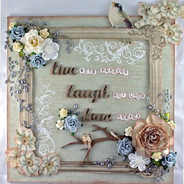 &#039;Live, Laugh, Love&#039; Wall Plaque